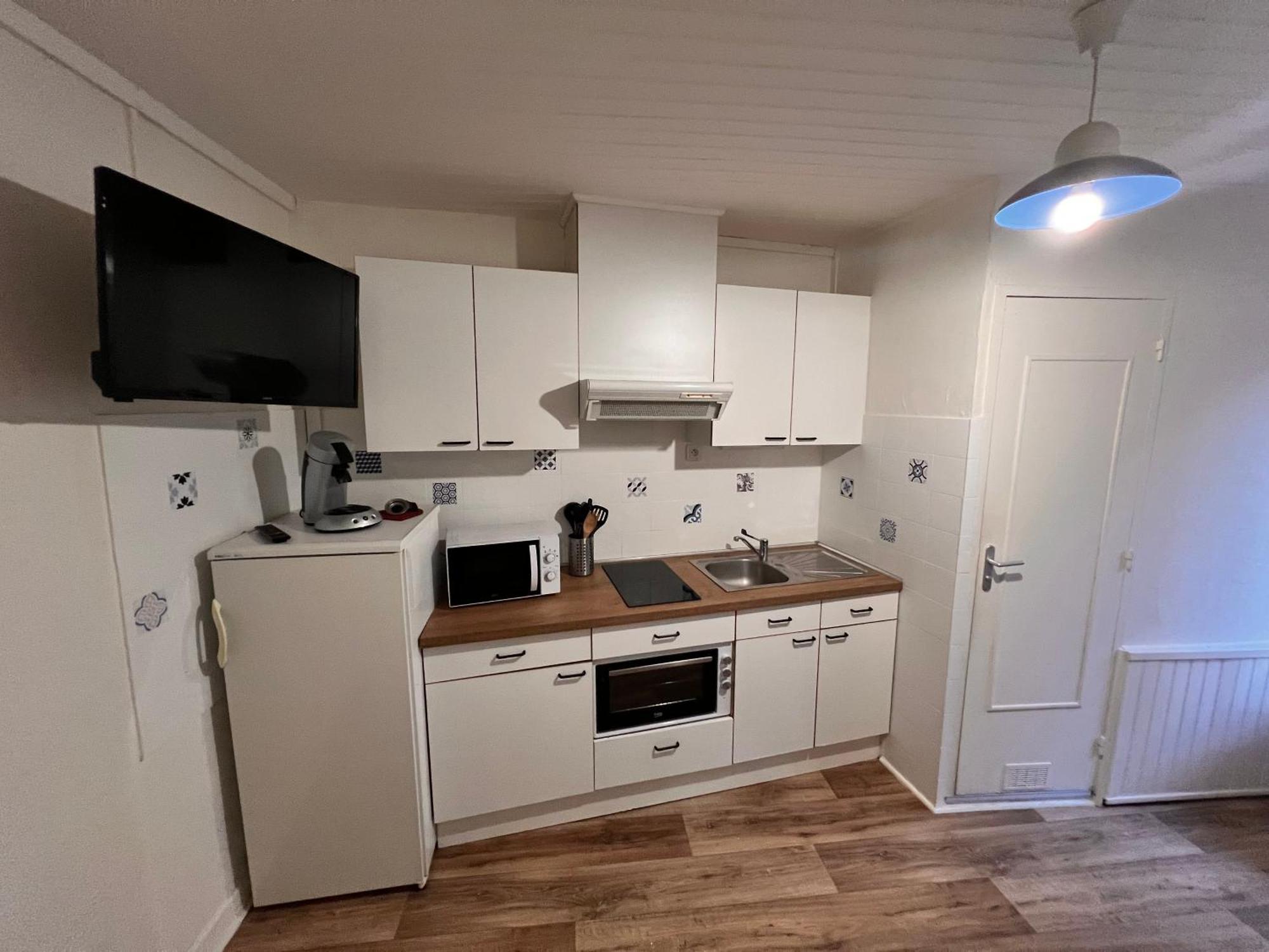4 Personnes, Wifi, Proche Centre Et Thermes